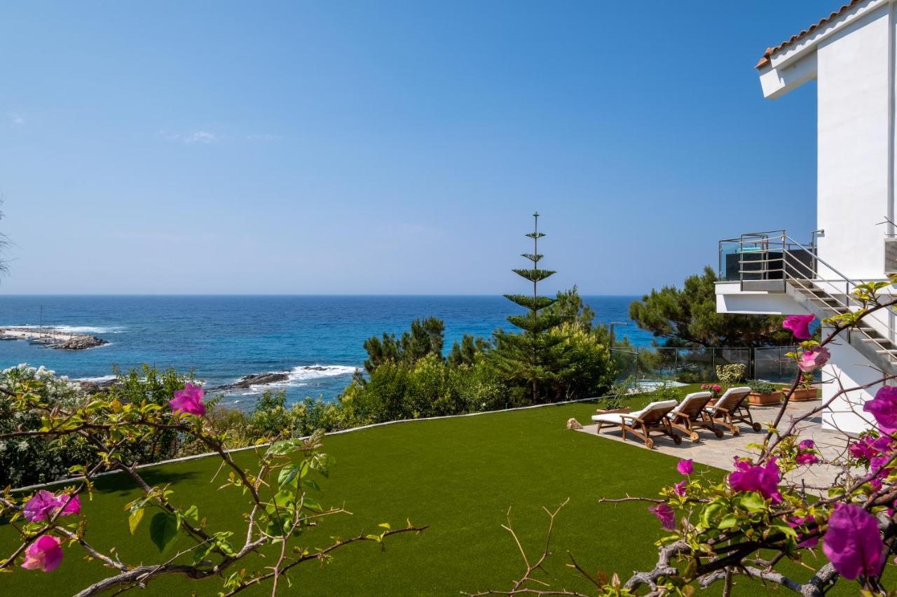Icarus Luxury Beachfront Villa Gialiskari  외부 사진