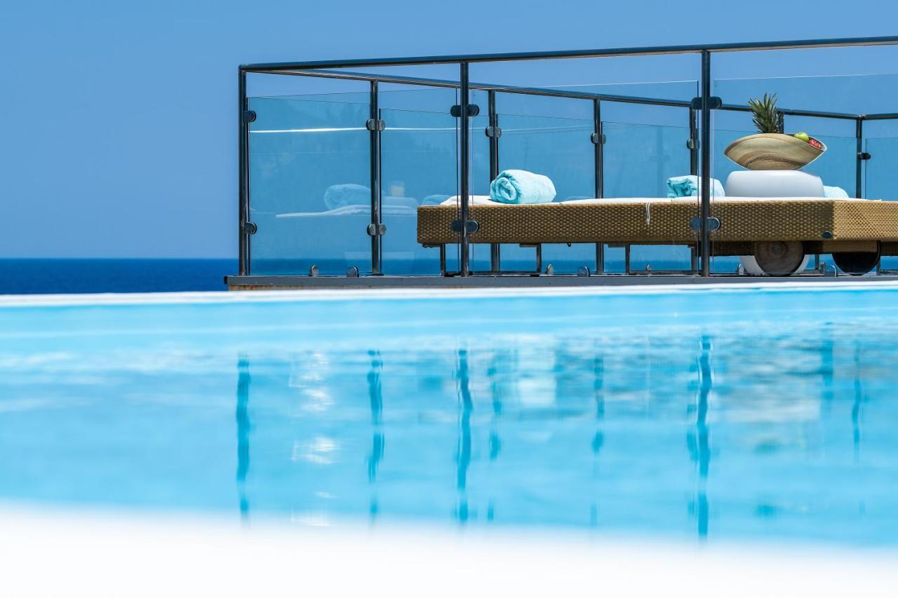 Icarus Luxury Beachfront Villa Gialiskari  외부 사진