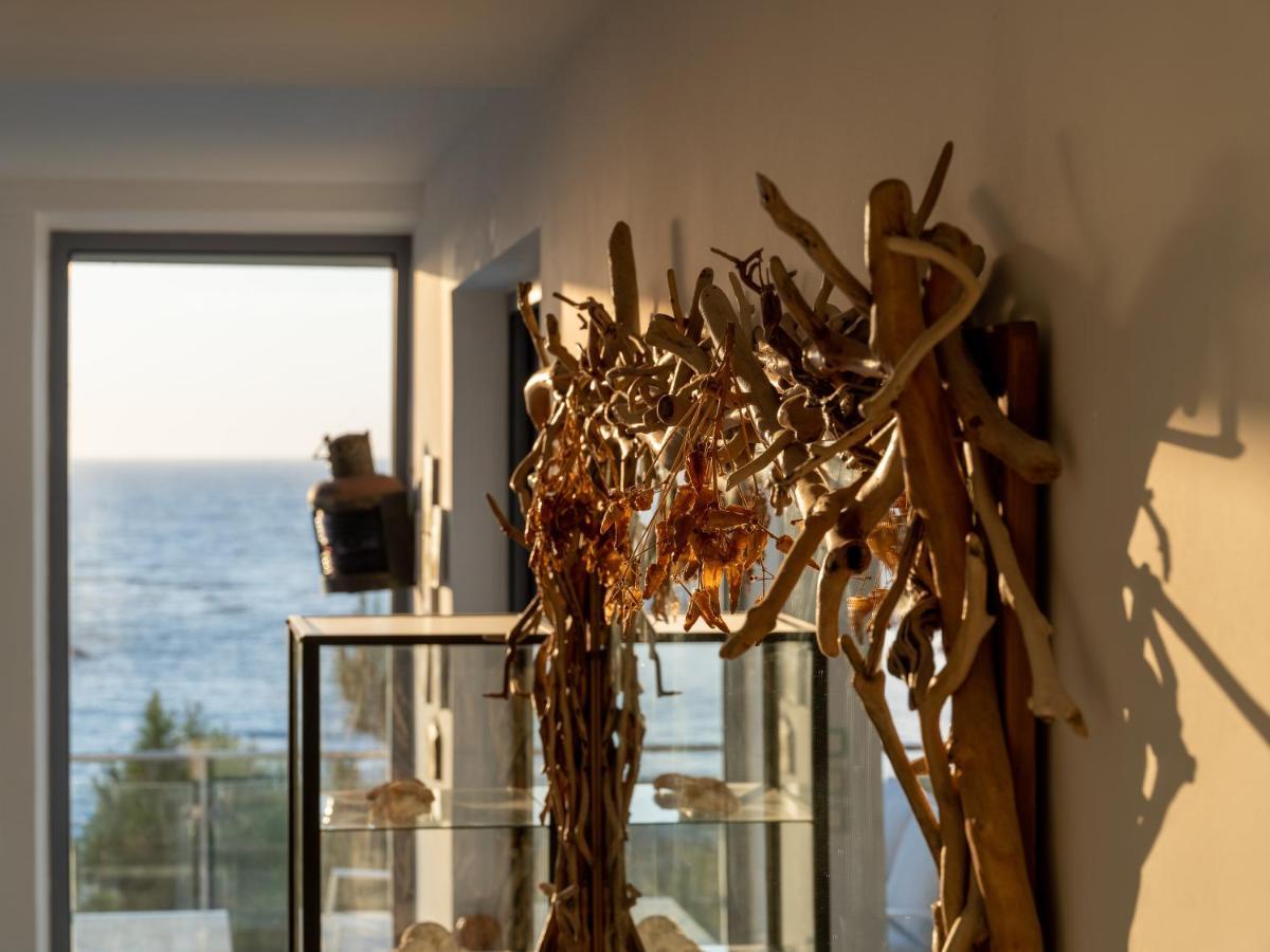Icarus Luxury Beachfront Villa Gialiskari  외부 사진
